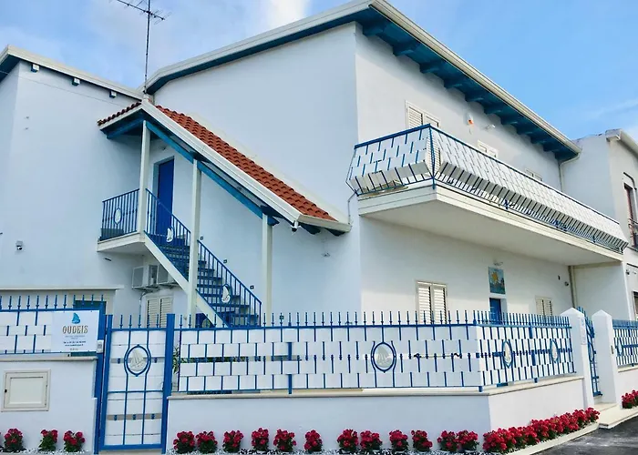 Oudeis Holidays Apartments Tropea