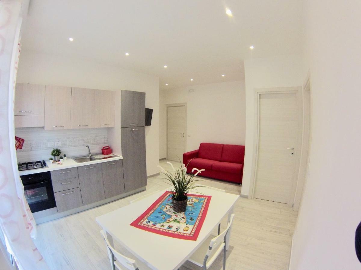 Oudeis Holidays Apartment *